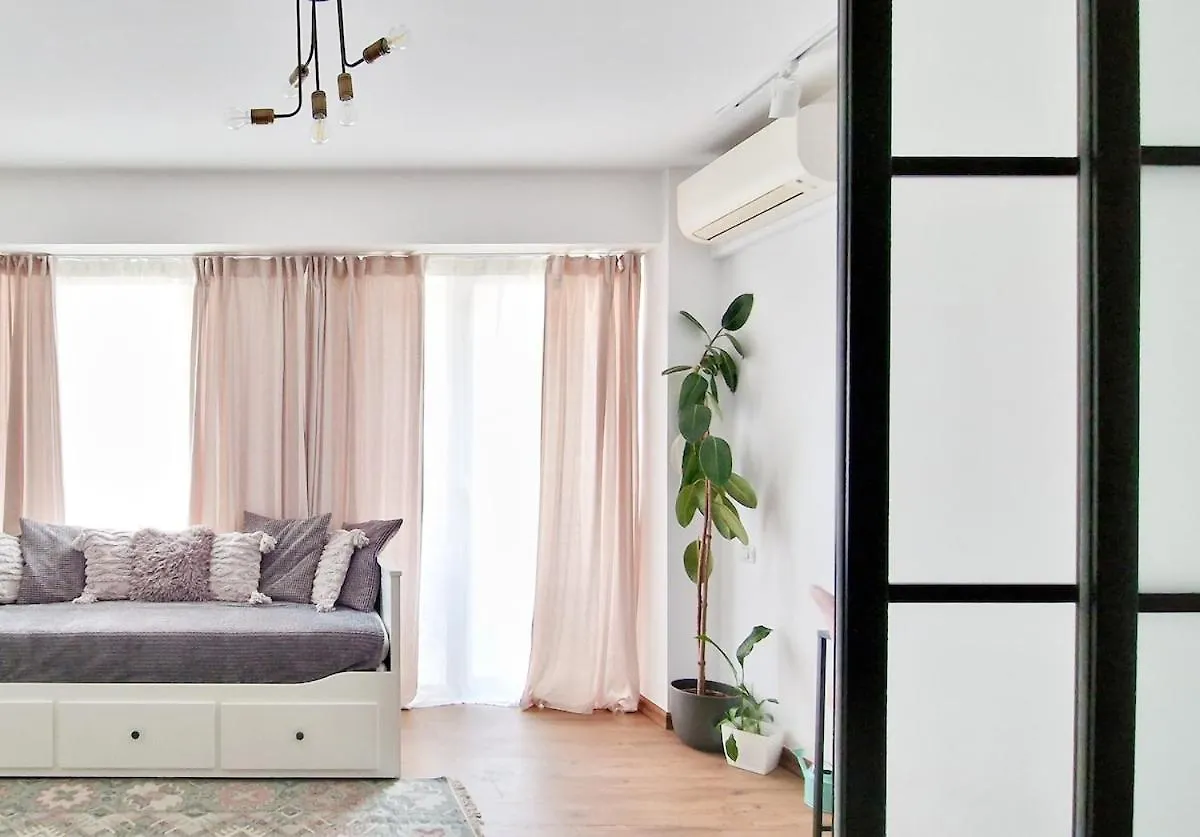 Central Apartment With Home Cinema & Work Space Bükreş Romanya