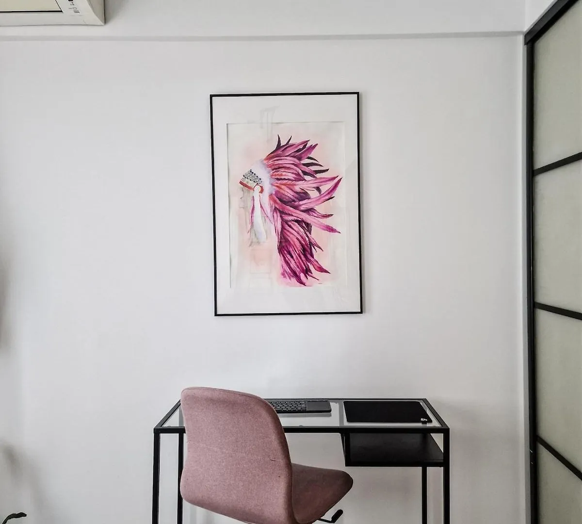 Central Apartment With Home Cinema & Work Space Bükreş