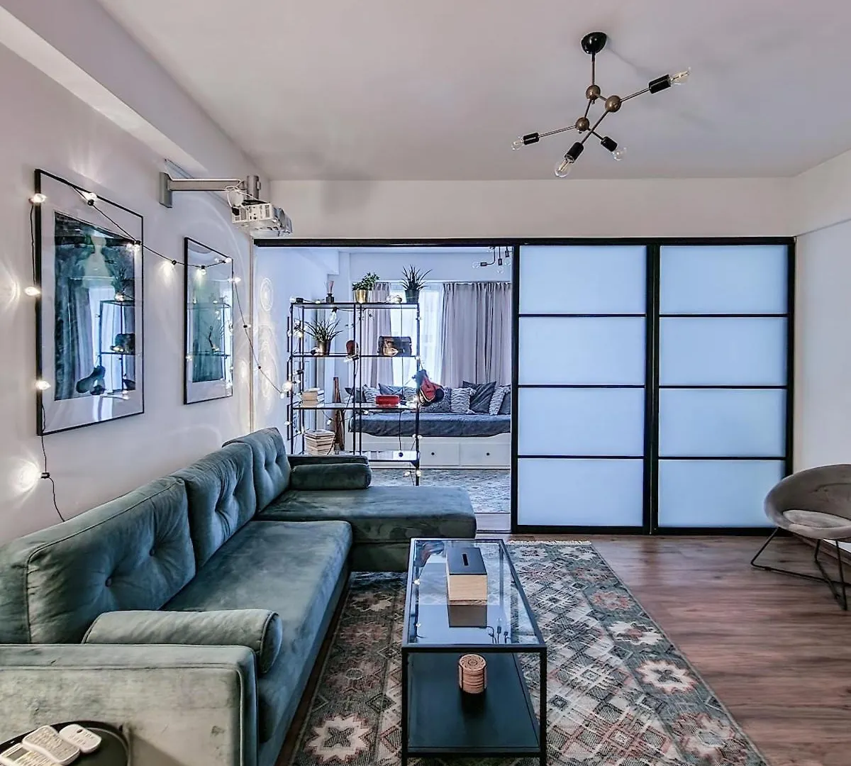 Central Apartment With Home Cinema & Work Space Bükreş