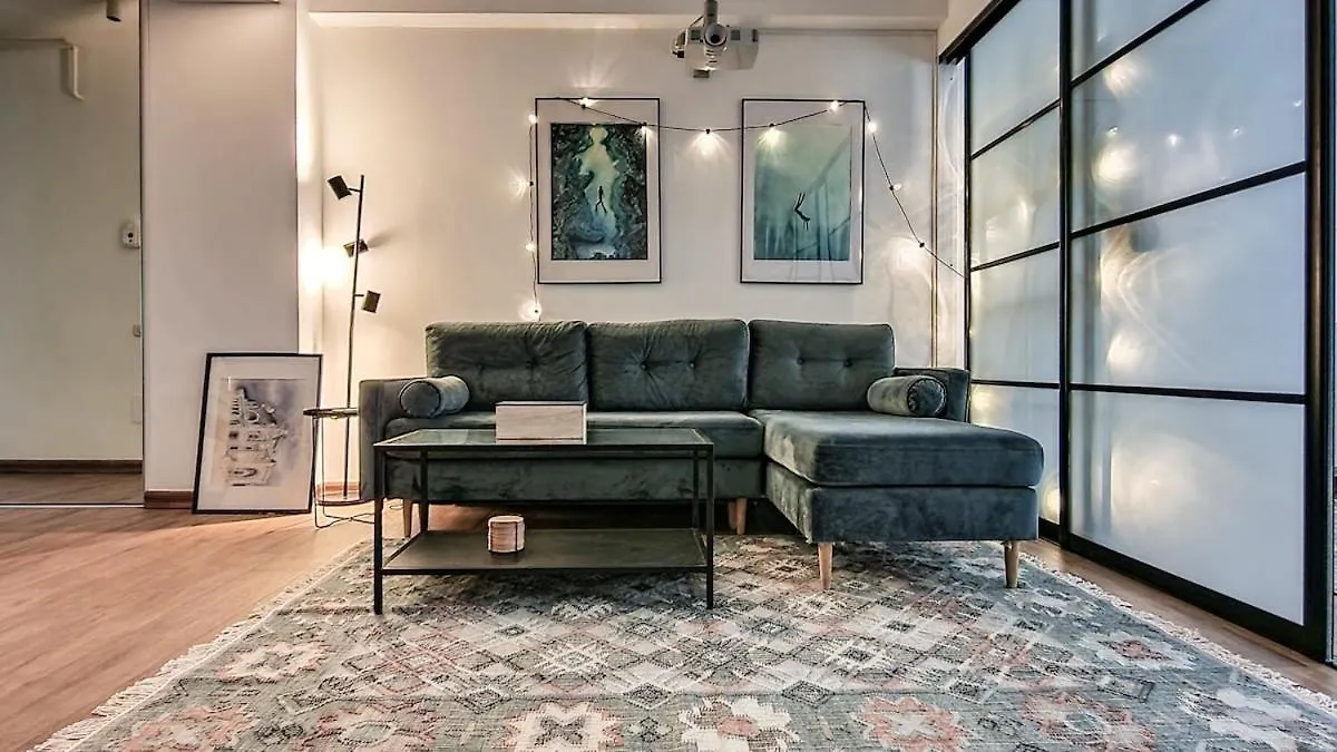Central Apartment With Home Cinema & Work Space Bükreş