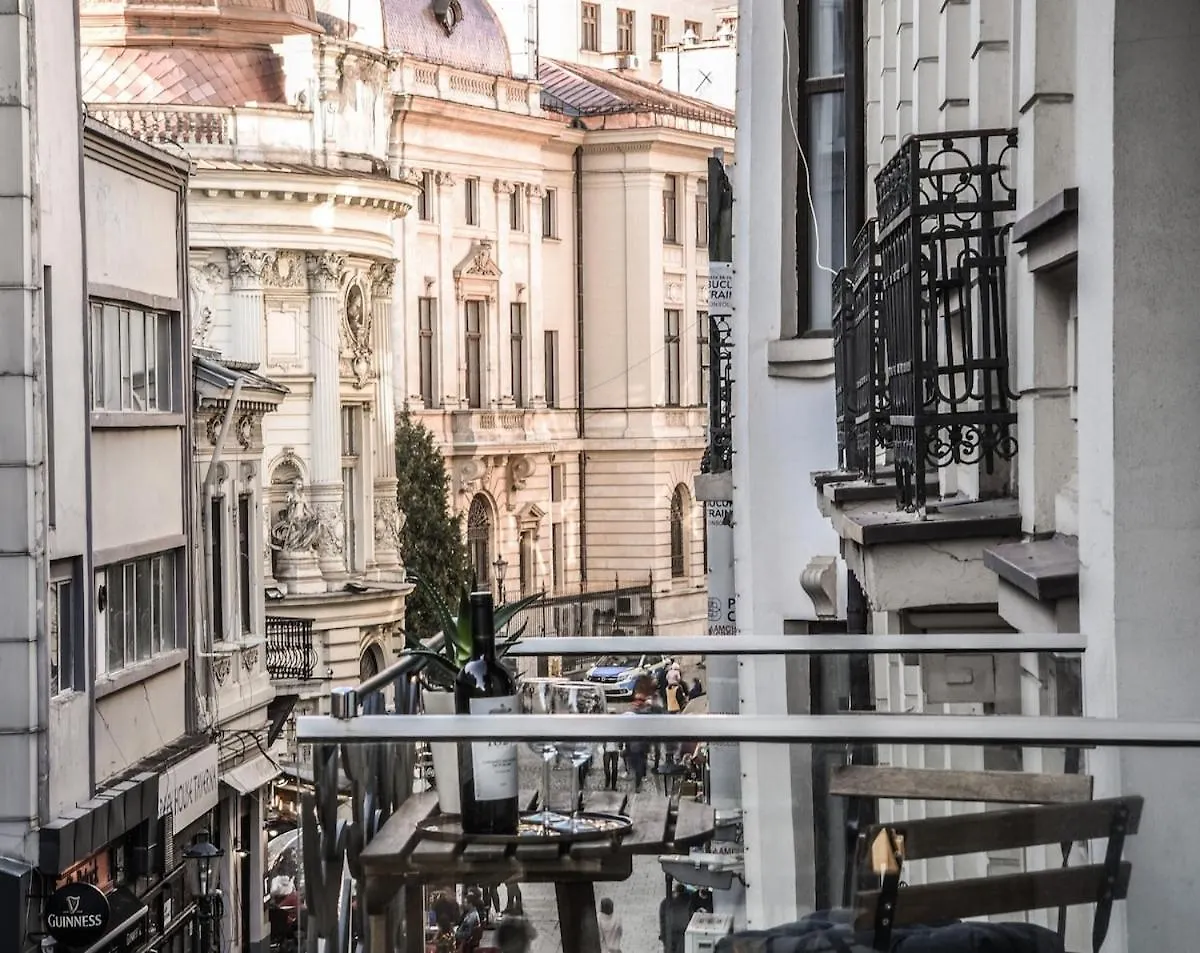 Central Apartment With Home Cinema & Work Space Bucharest Romania